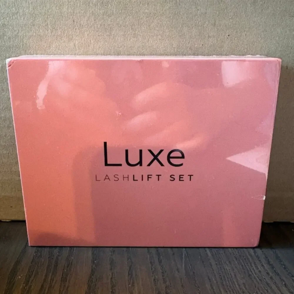 Luxe Cosmetics - LashLift Kit - Complete Set for Eyelash Lifting - New - Sealed